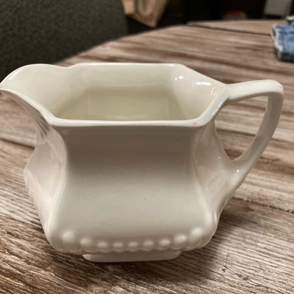 Vintage Adams Real English Ironstone White Hexagon Ribbed Creamer cup